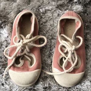 Pink lace up shoes